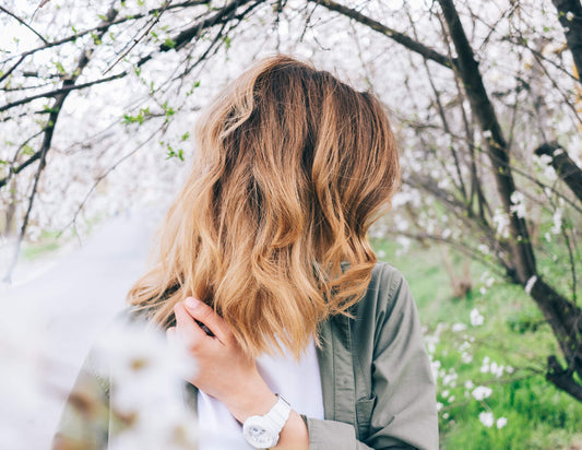 Wavy en cheveux blond