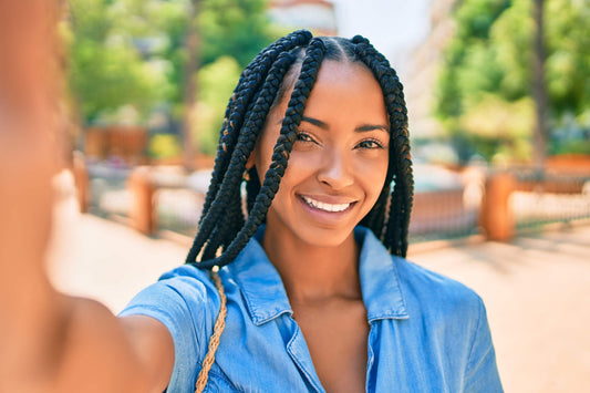 BOX BRAIDS : 5 IDÉES COIFFURE AVEC DES TRESSES VANILLES