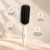 Brosse définissante cheveux bouclés
