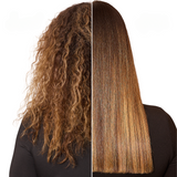 Comparaison avant-après sur cheveux bouclés qui vont être lissés grâce à la gamme réparatrice enrichie en kératine.